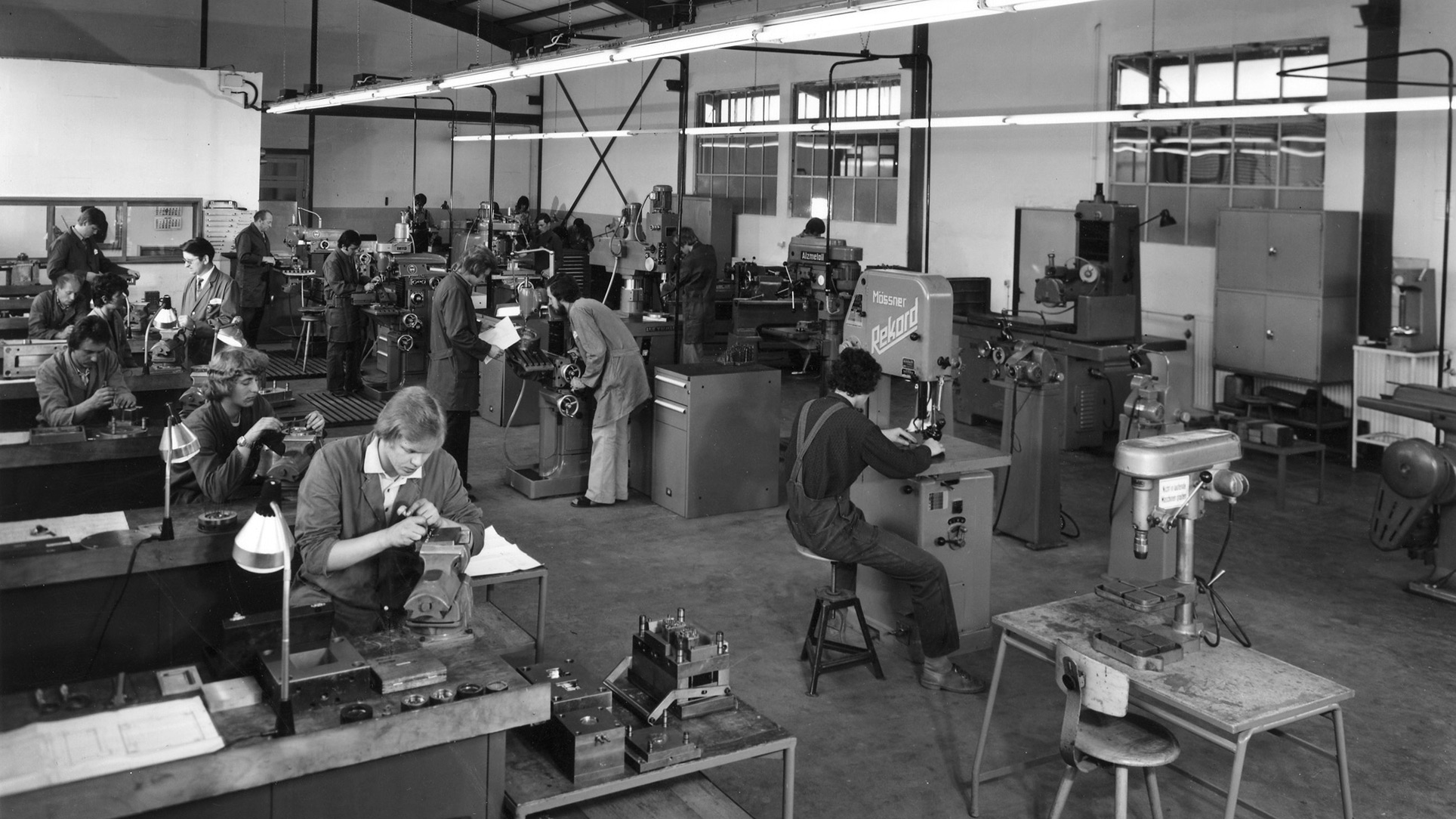 1959: Einstieg Formenbau